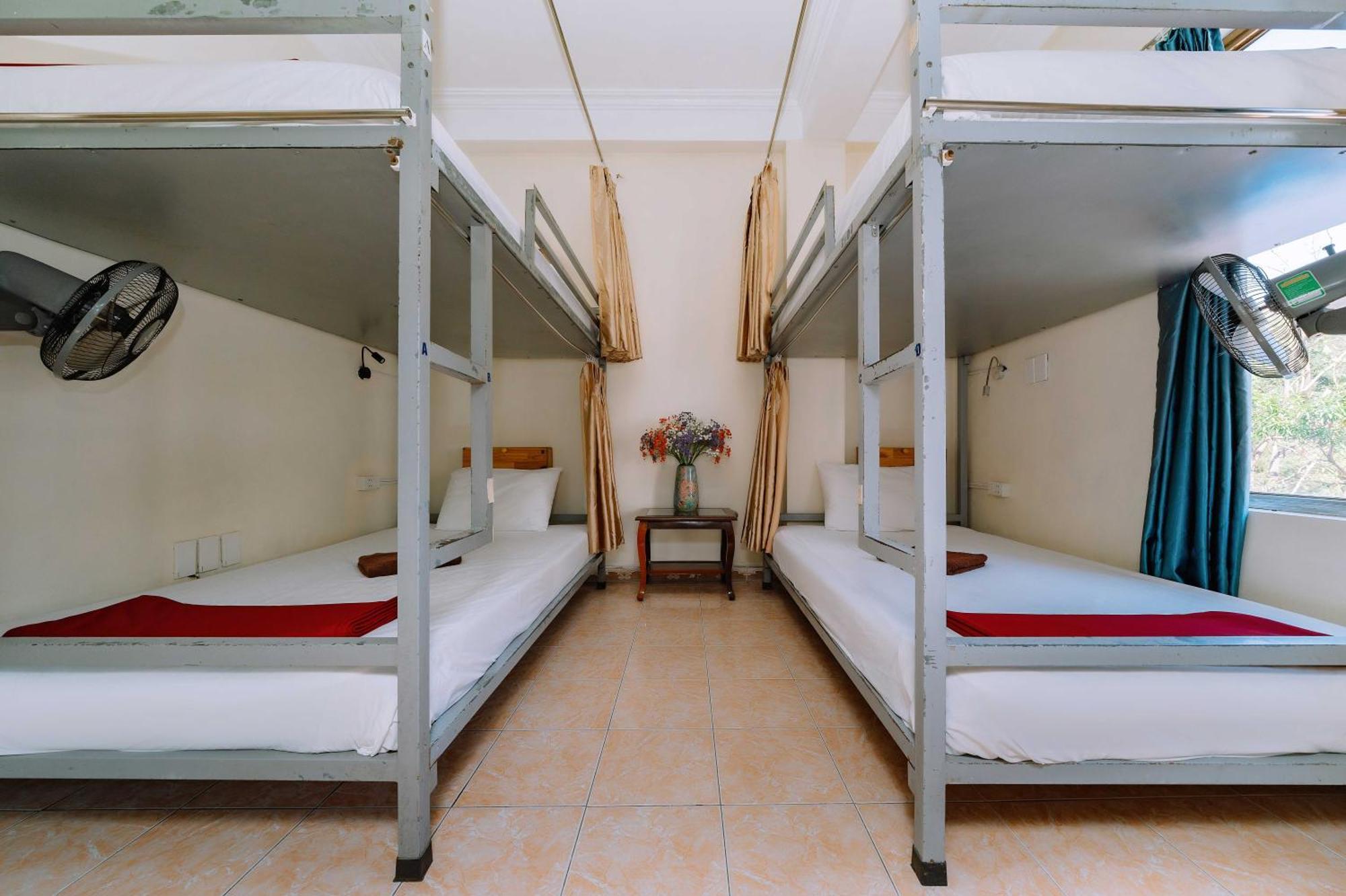 Luna'S House Hostel Chan Chau Bagian luar foto