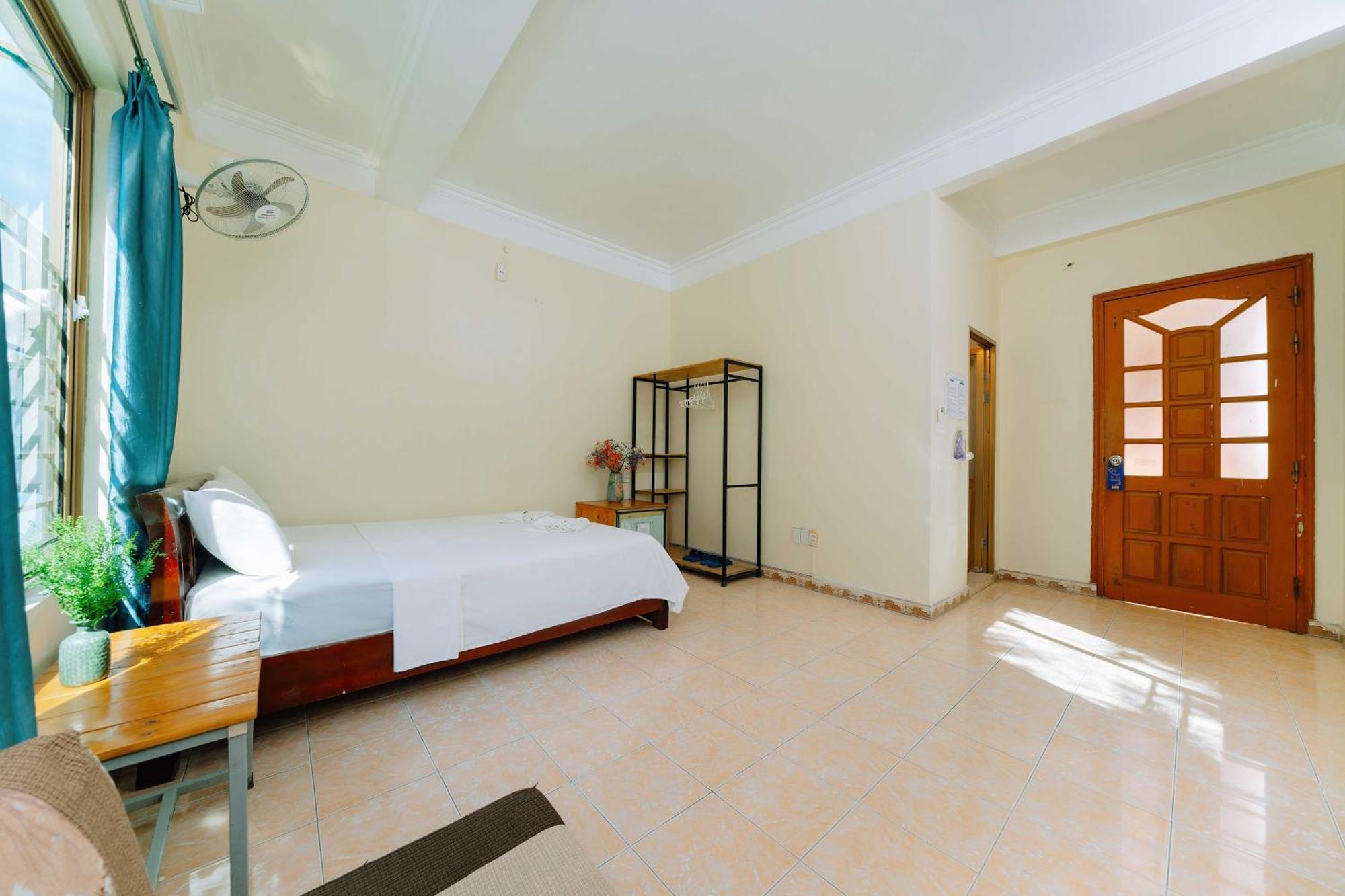 Luna'S House Hostel Chan Chau Bagian luar foto
